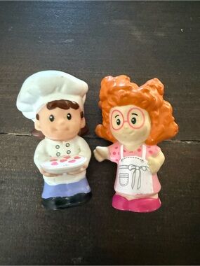 Fisher Price Little People Hard to Find Rare Chef and Apron Sofie